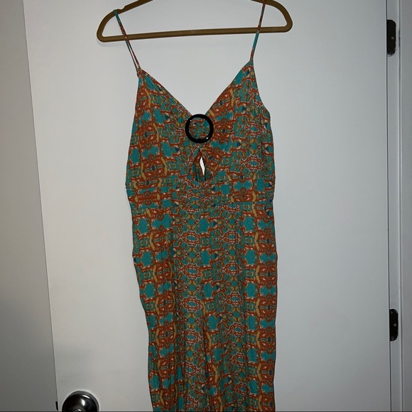 Moon River Cut Out Strappy Jumpsuit - Picture 9 of 10